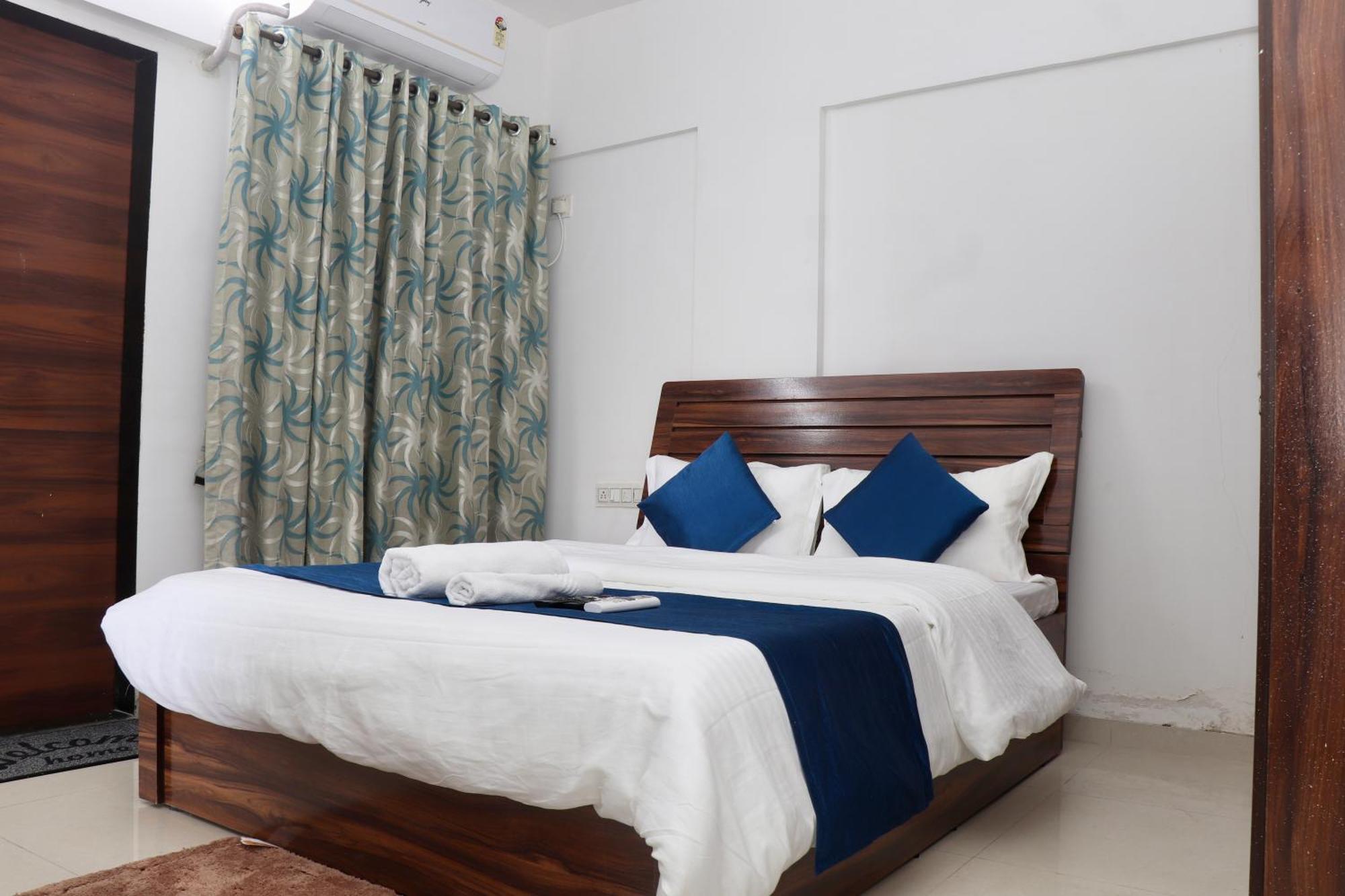 Zenith Homes - Boomerang Suites มุมไบ ภายนอก รูปภาพ
